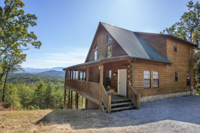 Dunder Mountain Views Cabin Retreat cabin